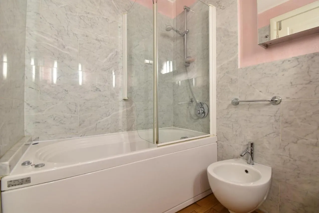 Ancona'S Home Firenze 0*,  Italia